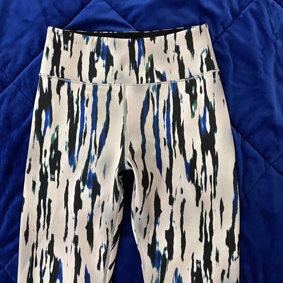 Multi-colored Abstract Watercolor Printed Active Workout High Waisted Leggings - Picture 3 of 5